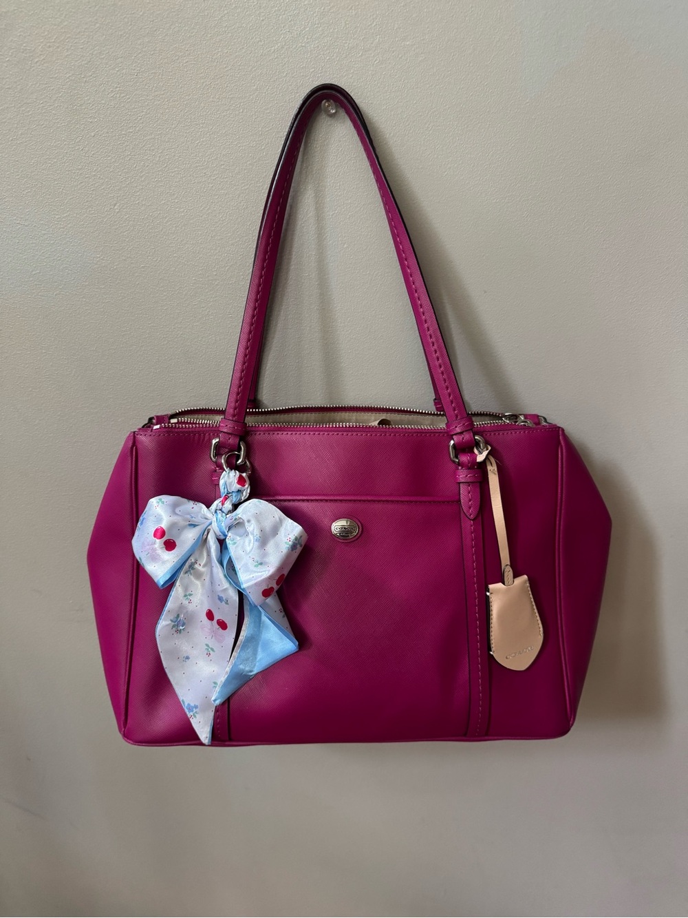 Coach Peyton Saffiano Leather Jordan Double Zip Carryall / Tote